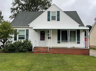 1608 Rush Rd, Wickliffe, OH 44092