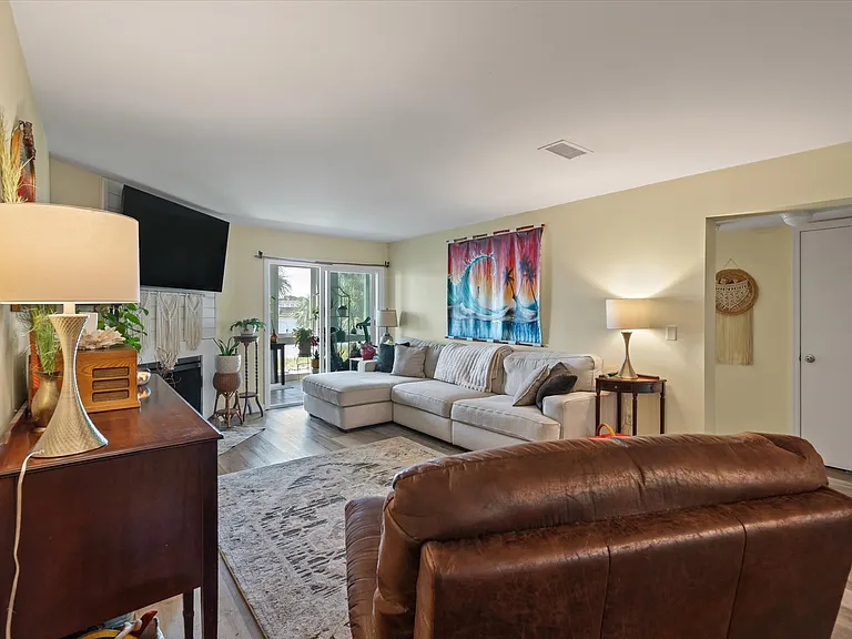 4 W Mariners Cay Dr — Photo 5