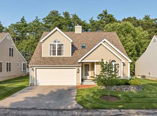 124 Hampton Mdws, Hampton, NH 03842
