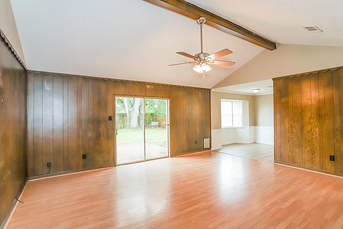 4313 Lariat Dr — Photo 2