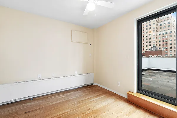 Rented by Compass | media 14