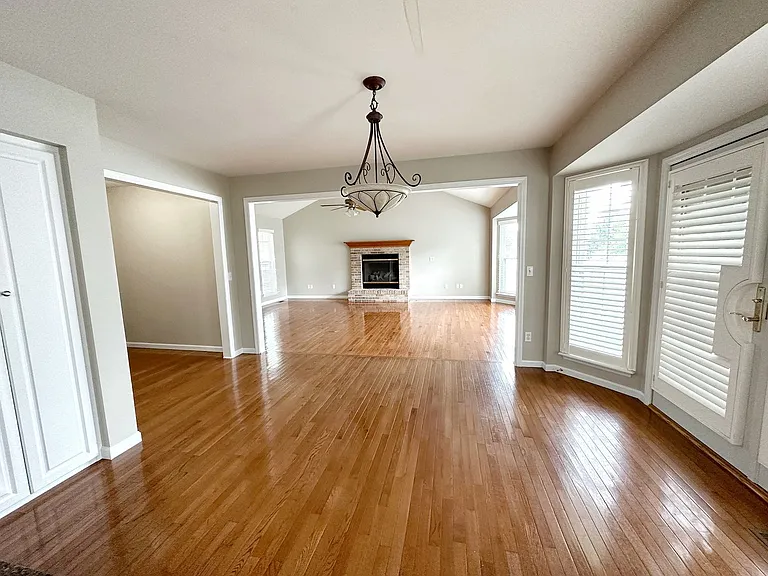 6 Savannah Hill Dr — Photo 6