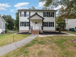 5476 Moravian Heights Ln, Clemmons, NC 27012