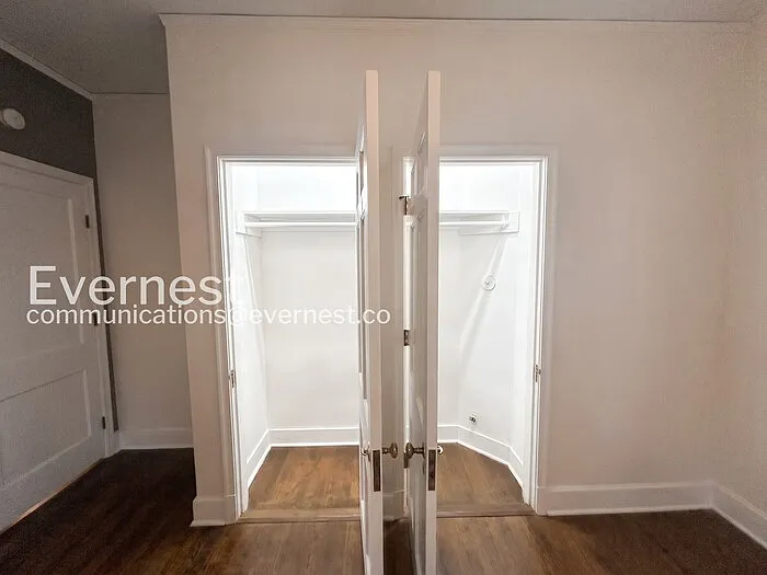 756 S Willett St — Photo 18