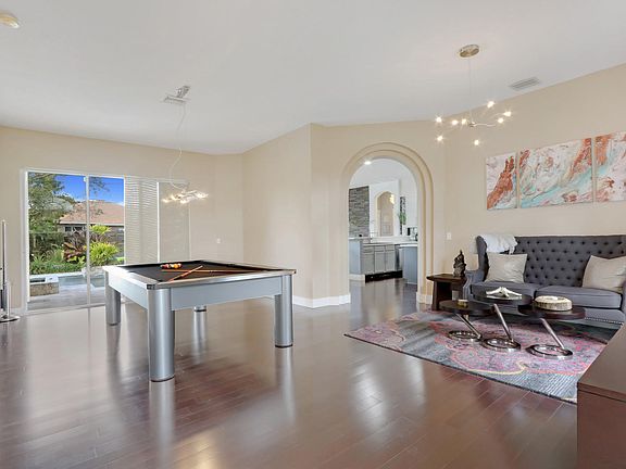 2nd image of 1513 SW Falmouth Avenue