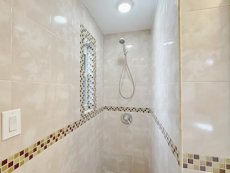 7159 Kessel St — Photo 22