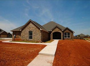 15208 Western Vista Dr, Edmond, OK 73013