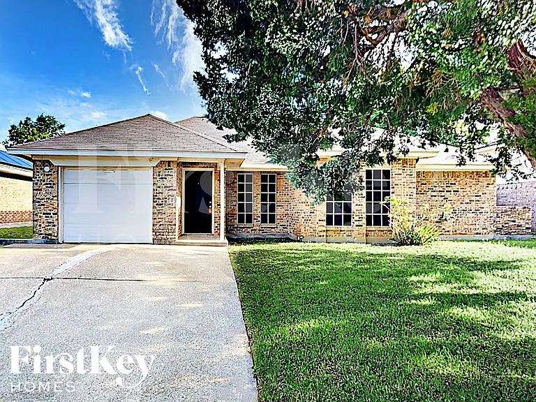 503 Benedict Ln — Photo 1