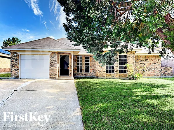503 Benedict Ln, Arlington, TX 76002