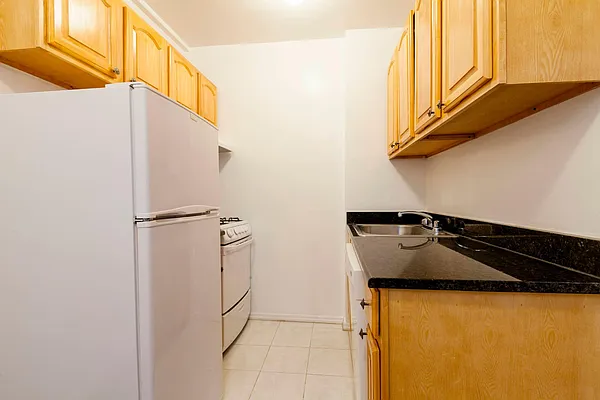 Rented by Town Residential | media 18