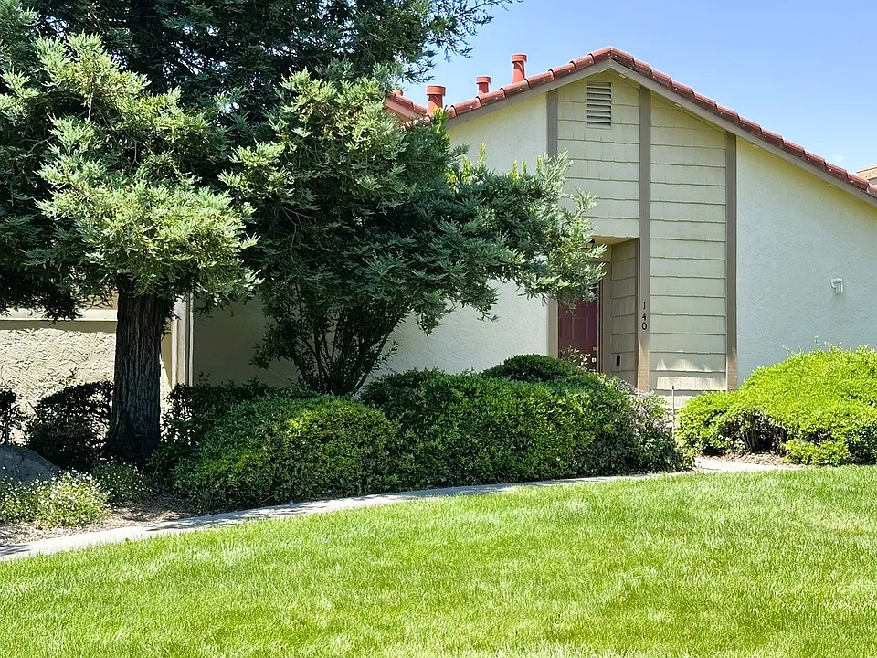 140 Park Place Dr