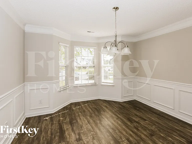4852 Asherton Pl NW — Photo 5