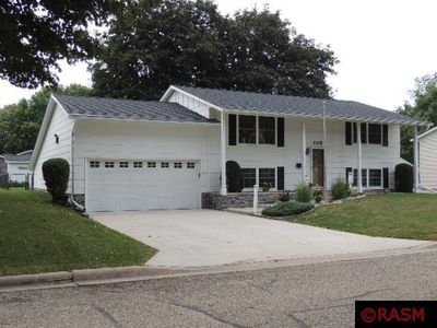 209 Ann Dr, Eagle Lake, MN, 56024