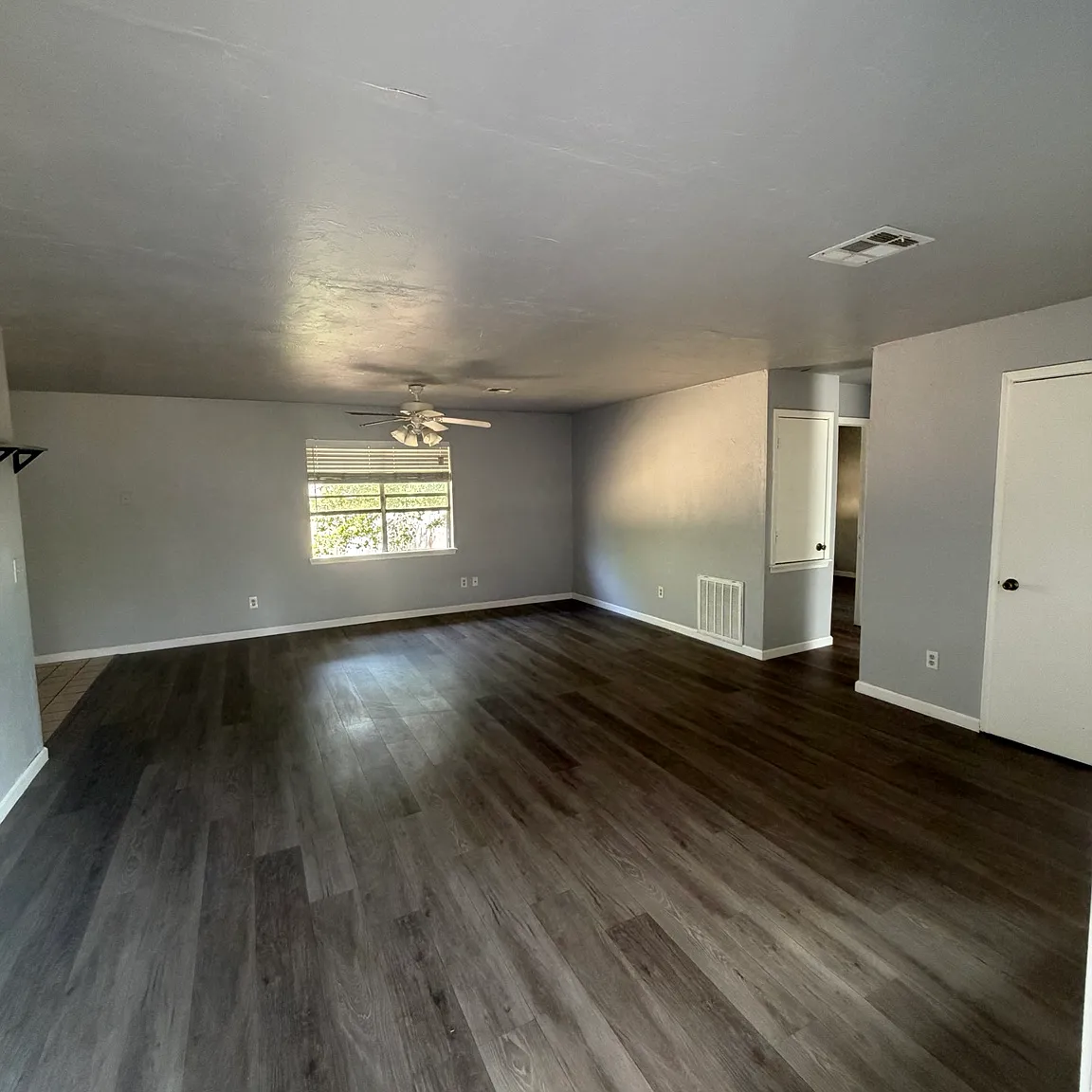 2 bed, 981 sqft, $950 — Photo 2