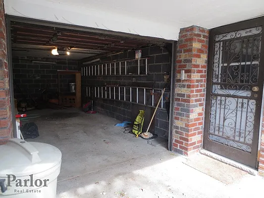 Rented by Parlor Real Estate Corp | media 15