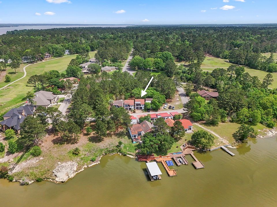 1st image of 22547 Bayview Cir
