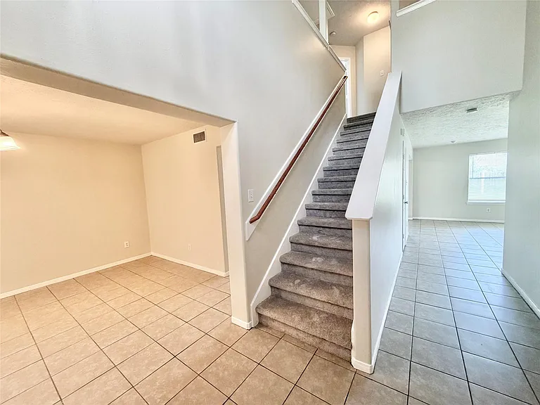 21734 Texian Ct — Photo 3