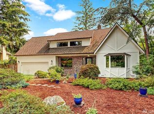 8615 184th St SW, Edmonds, WA 98026