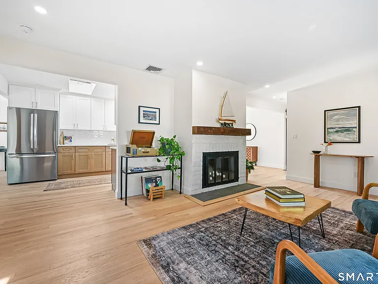 8 Millard St — Photo 4