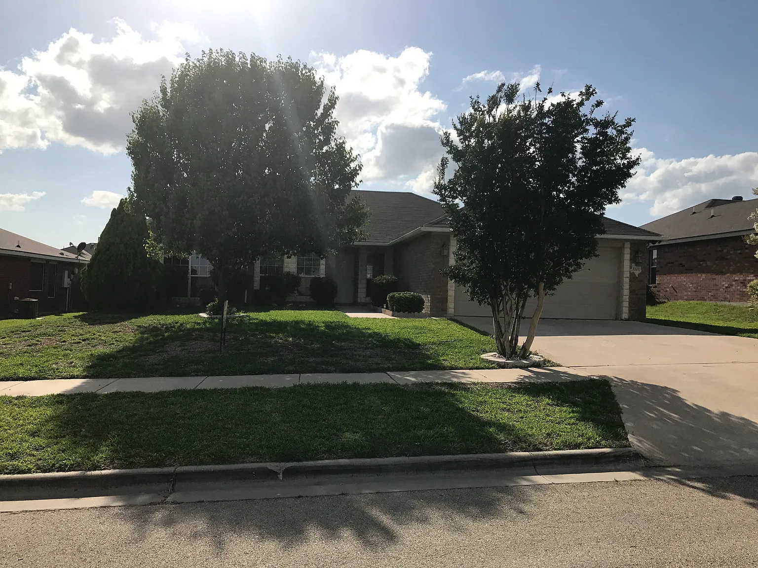 4 bed, 1667 sqft, $1,650 — Photo 2