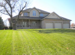 10680 Sherman St, Crown Point, IN 46307