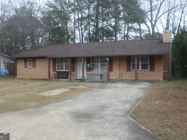 304 Laurie Ln, Warner Robins, GA 31088