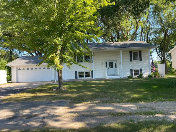 2408 W Main St, Albert Lea, MN 56007