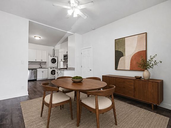 5th image of 1806 N Richmond St APT 1F