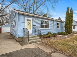 2182 Maryland Ave E, Saint Paul, MN 55119