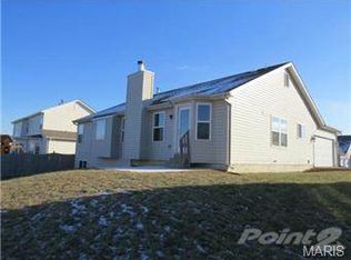 2487 Bear Creek Dr, Wentzville, MO 63385