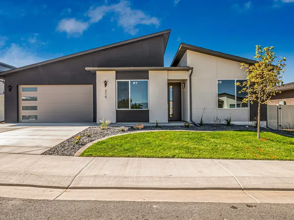 215 Rain Cloud St, Grand Junction, CO 81503