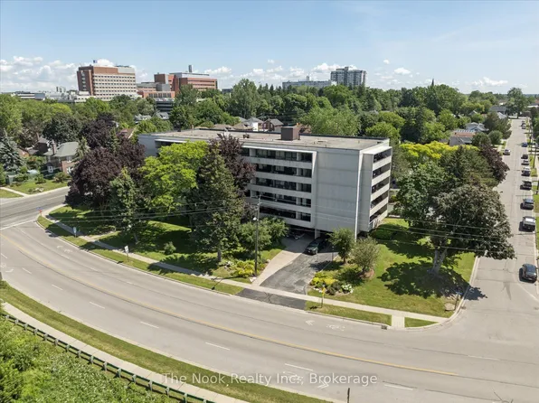 120 Elgin St W, Oshawa, ON L1G 1S7