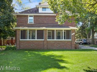 1331 W South Blvd, Troy, MI