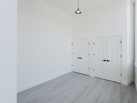 5th image of 540 Central Ave #304