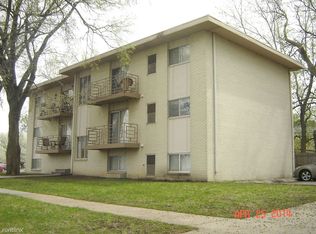 1001 S 26th St APT 1, Lincoln, NE 68510