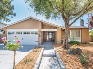1580 Filippini Way, Petaluma, CA