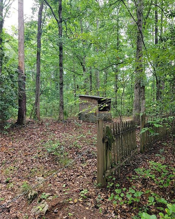 1st image of 228 Deerwood Cir #A