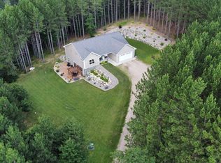 5250 Headquarters Trl, Rhinelander, WI 54501