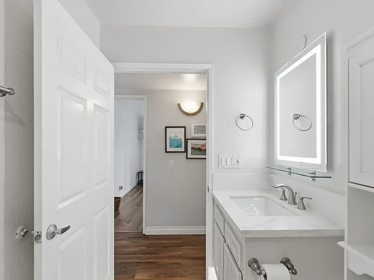 1650 8th Ave #108 — Photo 47