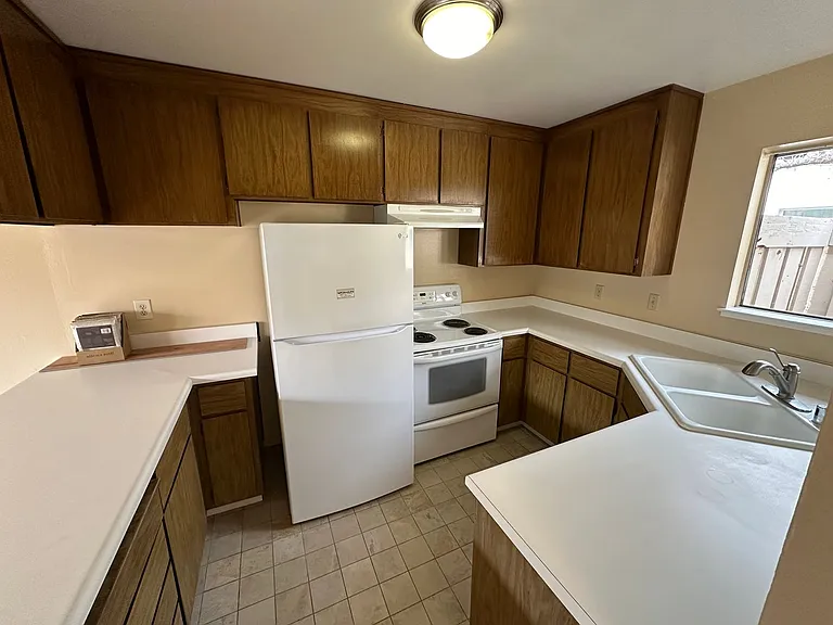 30 Long Creek Cir — Photo 5