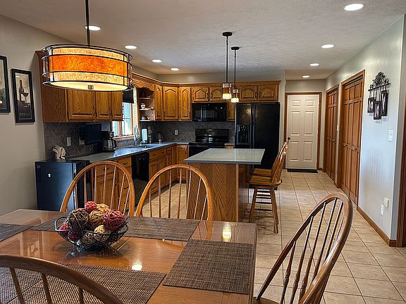 3rd image of 11640 Fort Loramie Swanders Rd