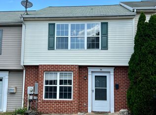156 Georgetown Sq, Martinsburg, WV 25401