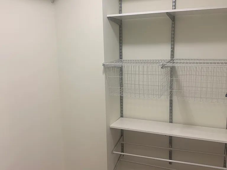 1801 Clydesdale Pl NW #719 — Photo 3