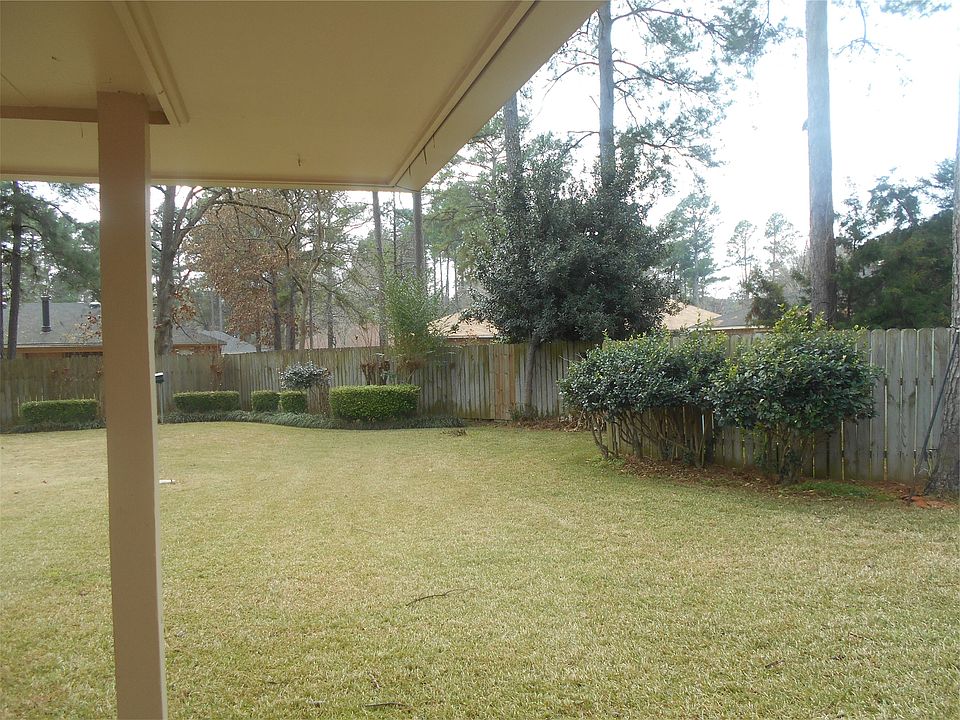2542 N Cotswald Backyard