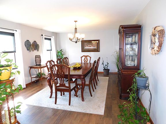 5th image of 1124 E Israel St