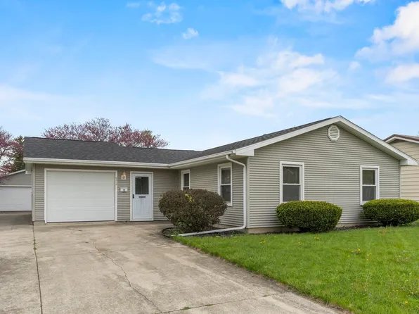 6219 Orchard Ln, Fort Wayne, IN 46809