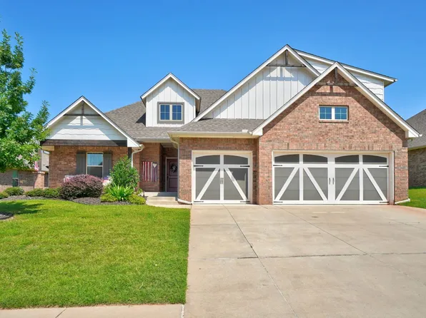 3117 Hunter Crest Dr, Edmond, OK 73034