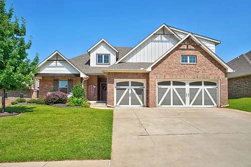 3117 Hunter Crest Dr Photo 1