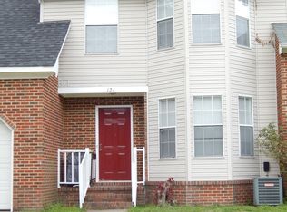 124 Westview Dr, Hampton, VA 23666