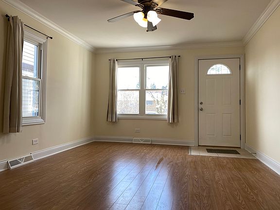 3rd image of 4445 N Sayre Ave